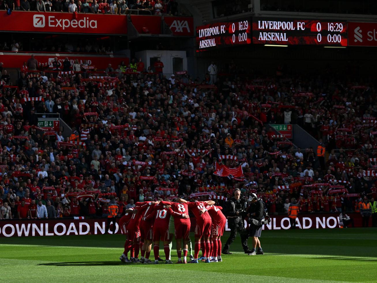 Liverpool FC welcomes SAS as global partner